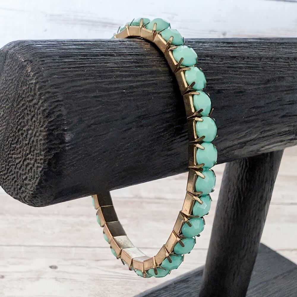 Vintage Stretch Bracelet Turquoise Tone